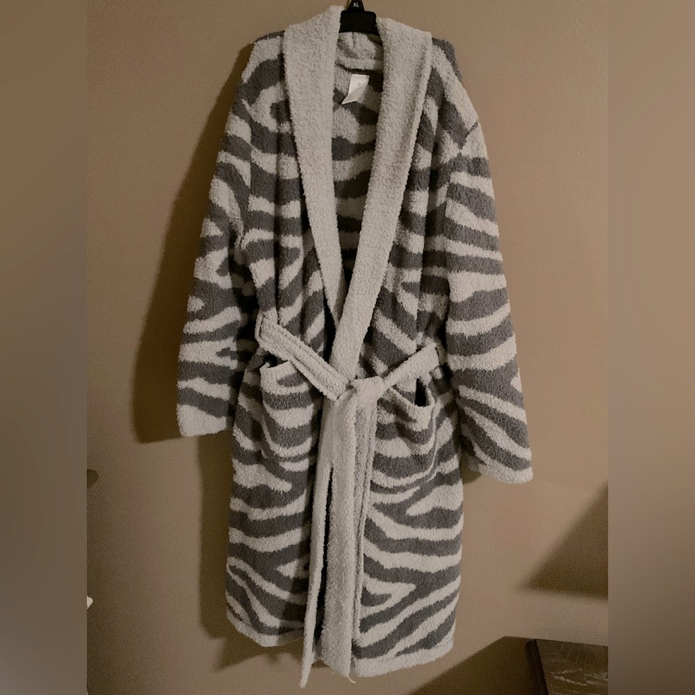 Robe! Very Soft!